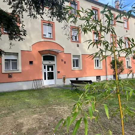 Platanwood Comforthome * Zalaegerszeg