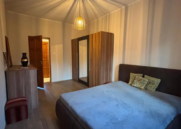 Platanwood Comforthome 公寓 佐洛埃格塞格