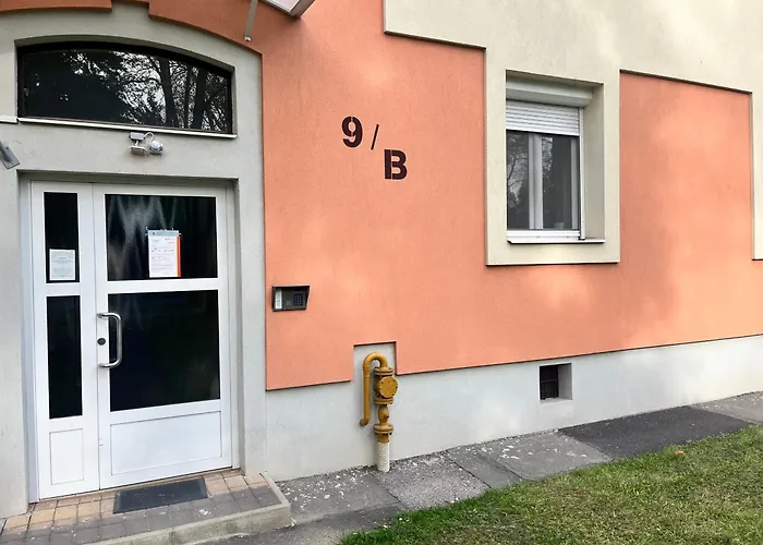 Platanwood Comforthome *